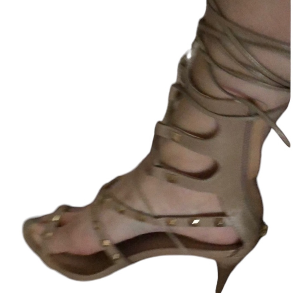 Nude size 10 strappy gladiator ankle wrap cage heels studded heels back zip